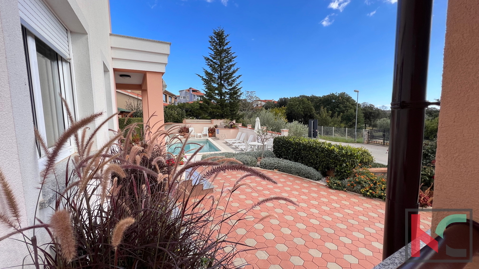Medulin, Vinkuran, apartman 53,17 m2 sa divnom okućnicom, nedaleko od mora