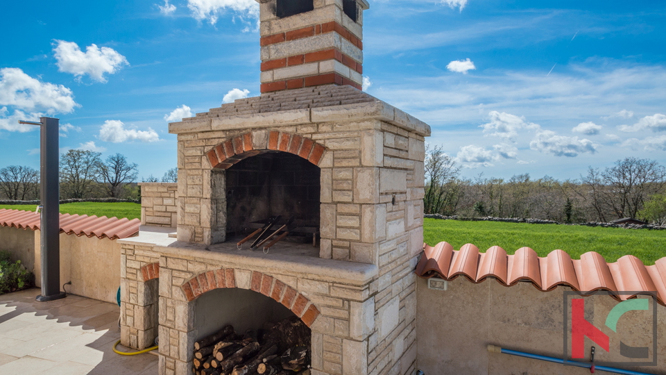 Istria, Marčana, casa vacanze 160m2 con piscina