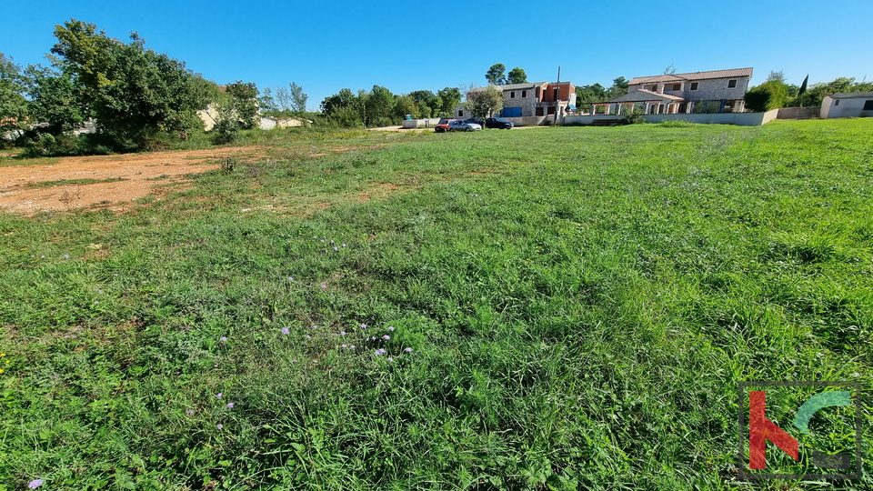 Istria, Divšići, Building land 961m2 - quiet location