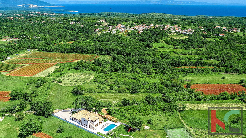 Istria, Marčana, bellissima casa vacanze con campo da tennis e piscina, #vendita