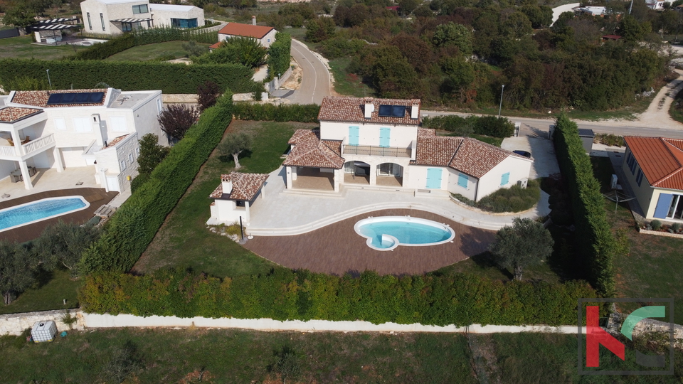 Istria, Valle, casa per vacanze con piscina su un ampio terreno di 1650m2, #vendita