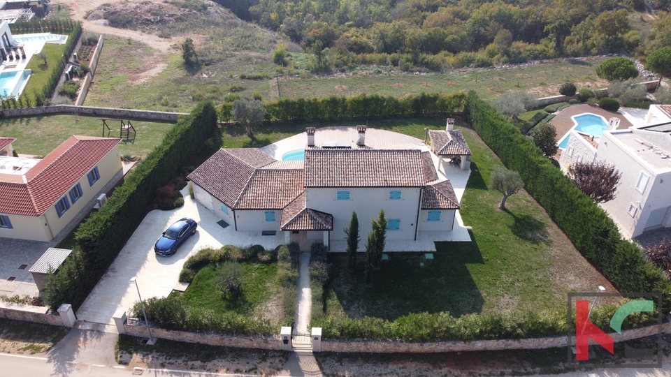 Istria, Valle, casa per vacanze con piscina su un ampio terreno di 1650m2, #vendita