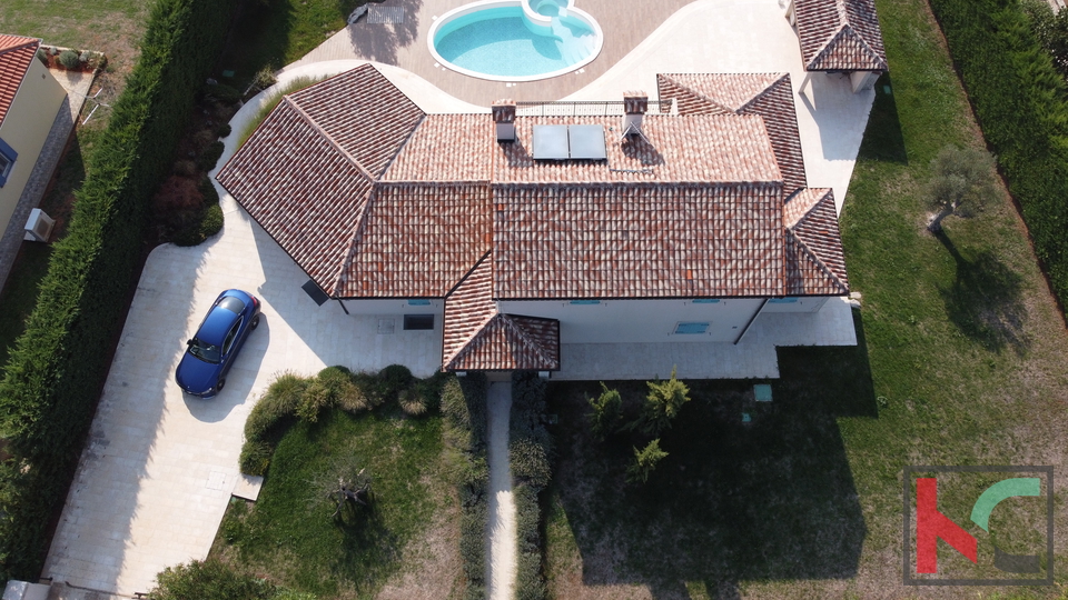 Istria, Valle, casa per vacanze con piscina su un ampio terreno di 1650m2, #vendita