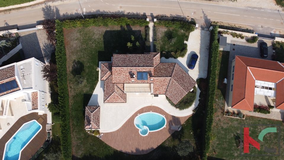 Istria, Valle, casa per vacanze con piscina su un ampio terreno di 1650m2, #vendita