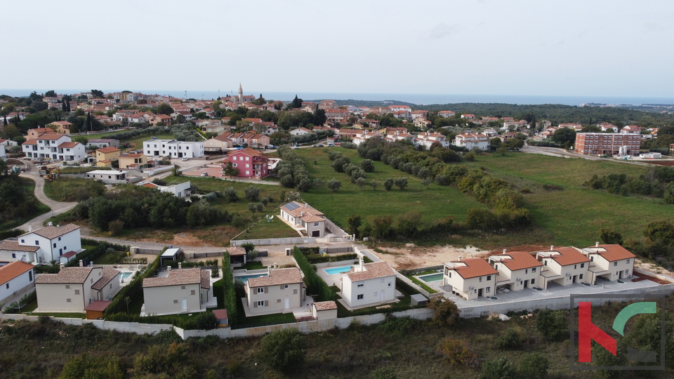 Istrien, moderne Villa mit Pool bei Poreč, #verkauf