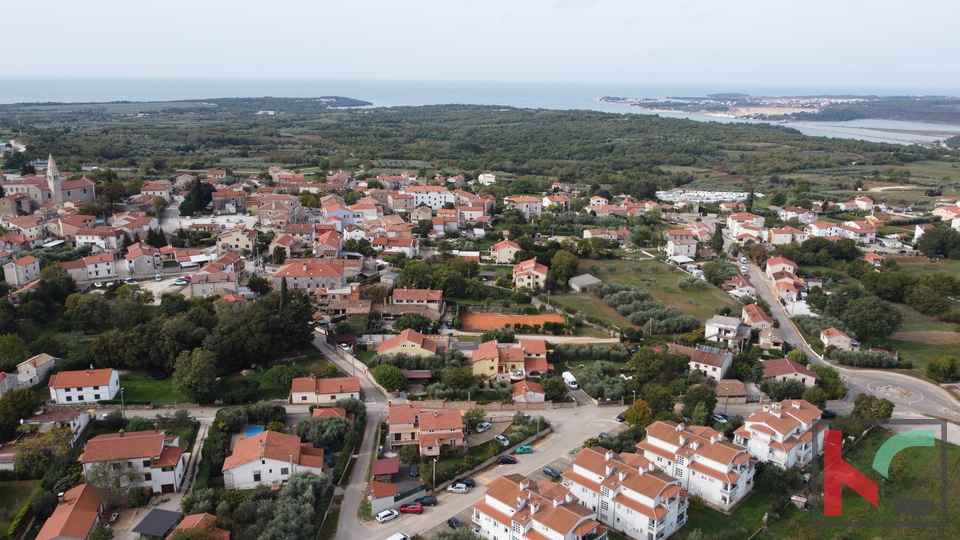 Istrien, moderne Villa mit Pool bei Poreč, #verkauf