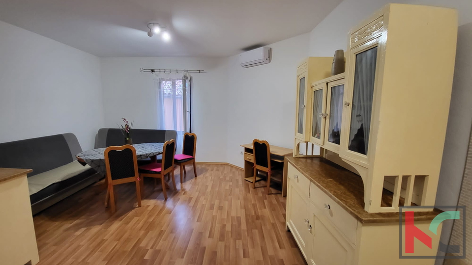 Istria, Rovinj, family three-room apartment with potential, strict center #sale