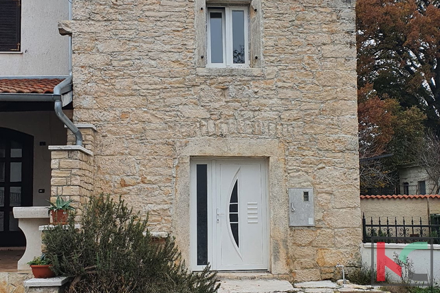 Istria, stone house in the vicinity of Rovinj, 120m2, in a high roh-bau phase with a sea view, #sale