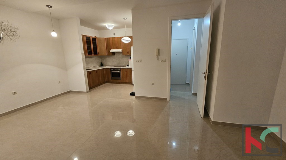 Istra, Peroj, dvosobni apartma 64,67m2 s pogledom na morje