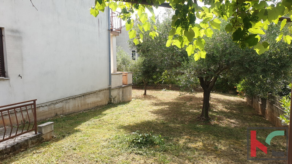 House, 218 m2, For Sale, Poreč