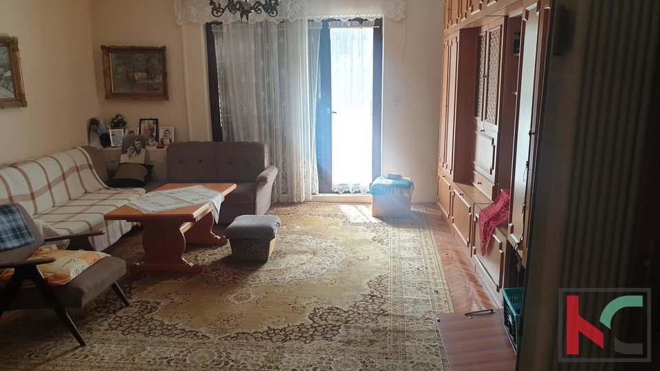 House, 218 m2, For Sale, Poreč