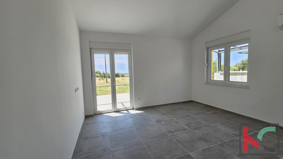 Istria, Dignano, piano terra 103 m2 con piscina e giardino, vista mare, #vendita