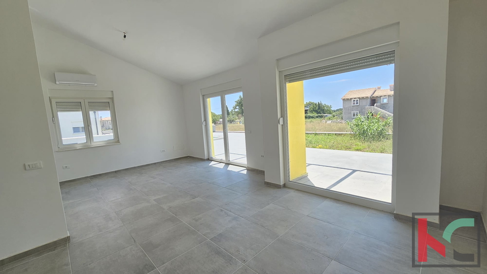 Istria, Dignano, piano terra 103 m2 con piscina e giardino, vista mare, #vendita