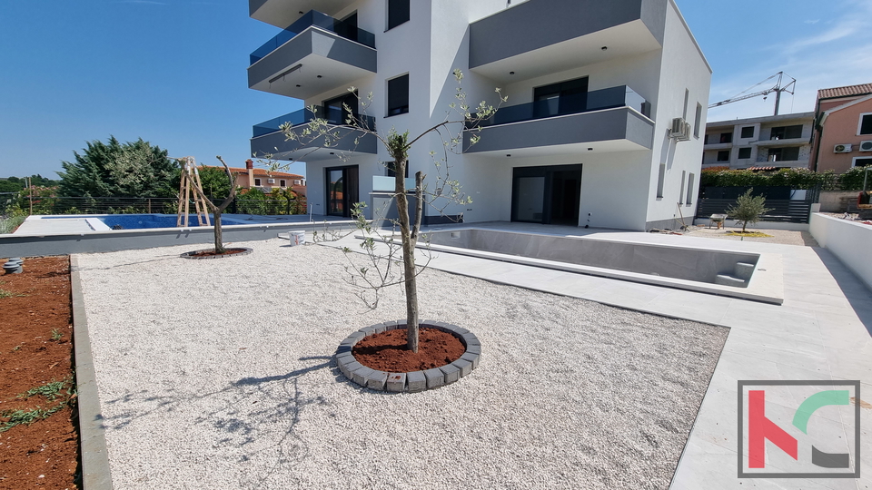 Istria - Premantura - Volme, apartment 128m2 in a luxurious new building with a sea view