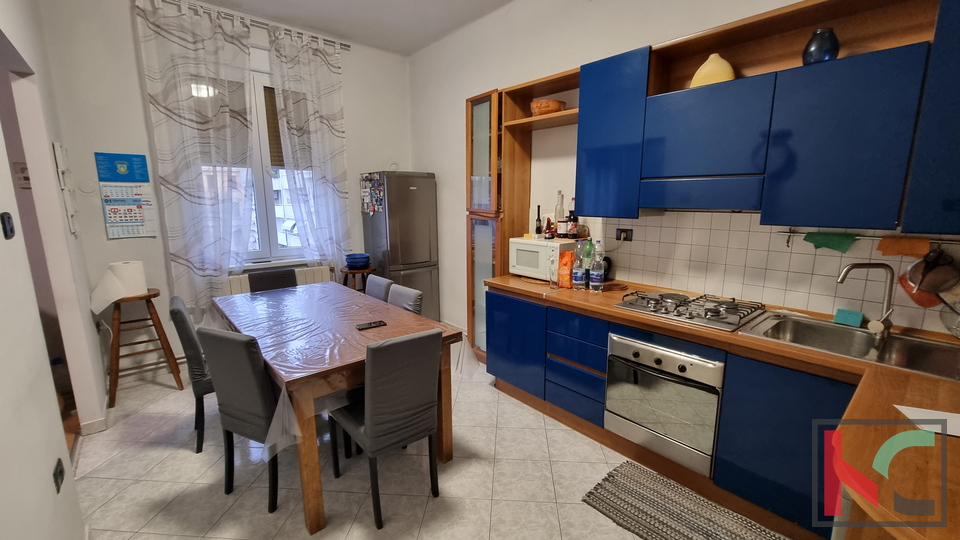 Pula, Punta, stanovanje 122,72m2 s pogledom na morje