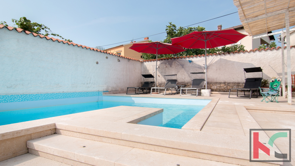 Istria, Fasana, Valbandon, casa familiare con piscina e 3 appartamenti, #vendita