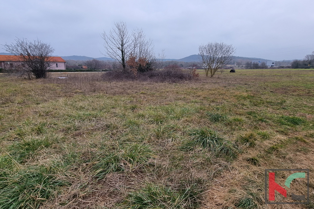 Rovinj, Rovinjsko Selo više građevinskih zemljišta od 1000m2, #prodaja