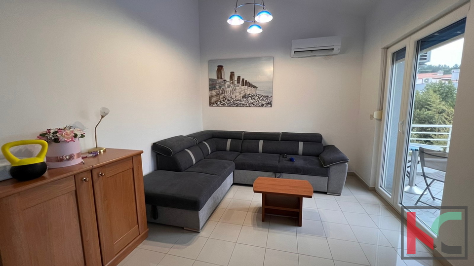 Pula, Valsaline, two-story apartment in a new building in an ideal location