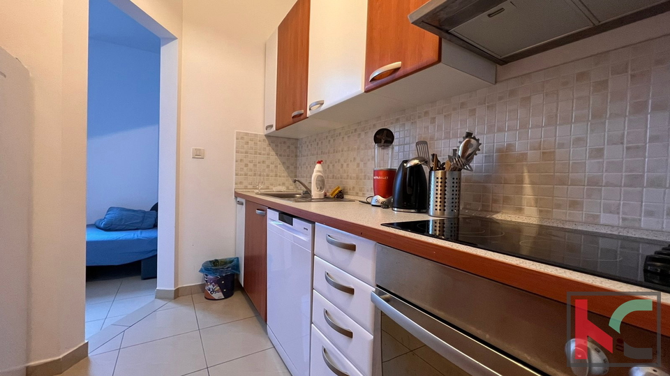 Pula, Valsaline, two-story apartment in a new building in an ideal location