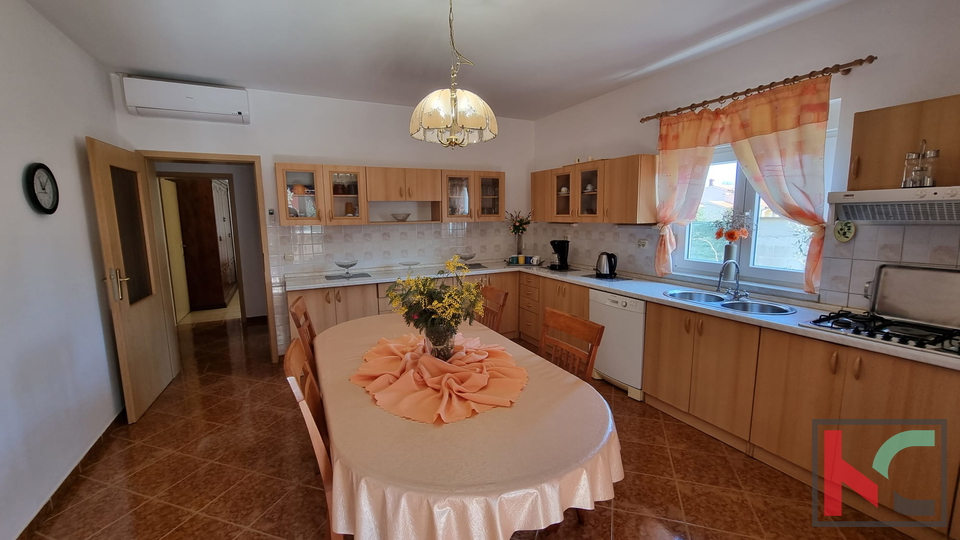 Istria, Ližnjan, detached house with garden on an area of ​​541m2, #sale