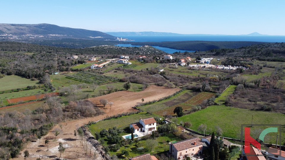 Istra, Rakalj, građevinsko zemljište 900m2, pogled more, #prodaja