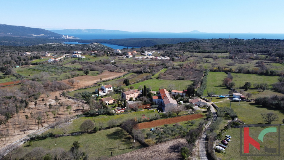 Istra, Rakalj, građevinsko zemljište 900m2, pogled more, #prodaja