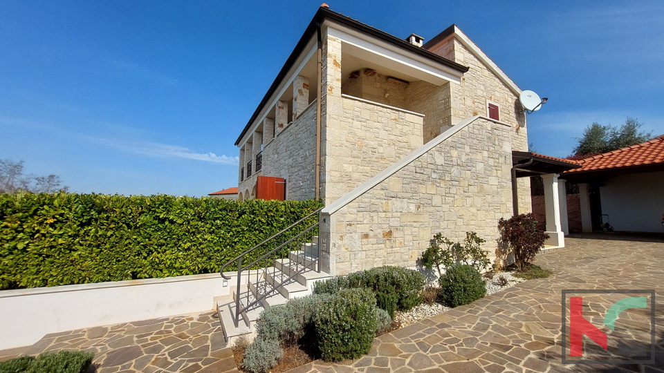 Istria, Tinjan, luxurious stone villa with swimming pool on landscaped garden, view of nature #sale