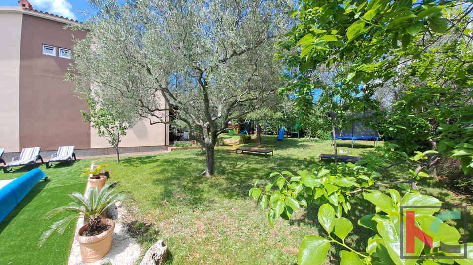 Istria, Fasana, casa con piscina e giardino, vista mare, #vendita