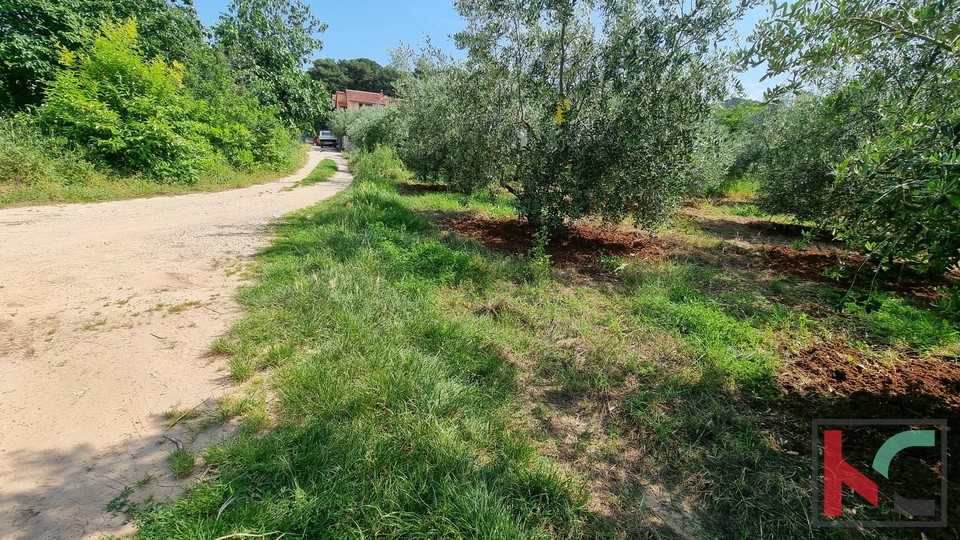 Istria, Pula, Busoler, building plot 1360 m2, #sale