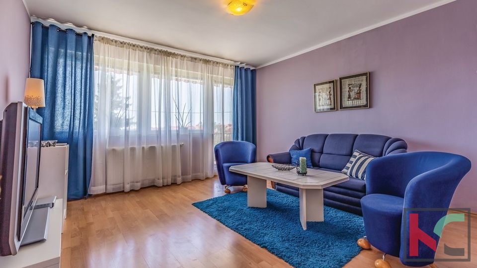 PULA&comma; KA&Scaron;TANJER&comma; KU&Cacute;A SA DVA STANA &num;PRODAJA