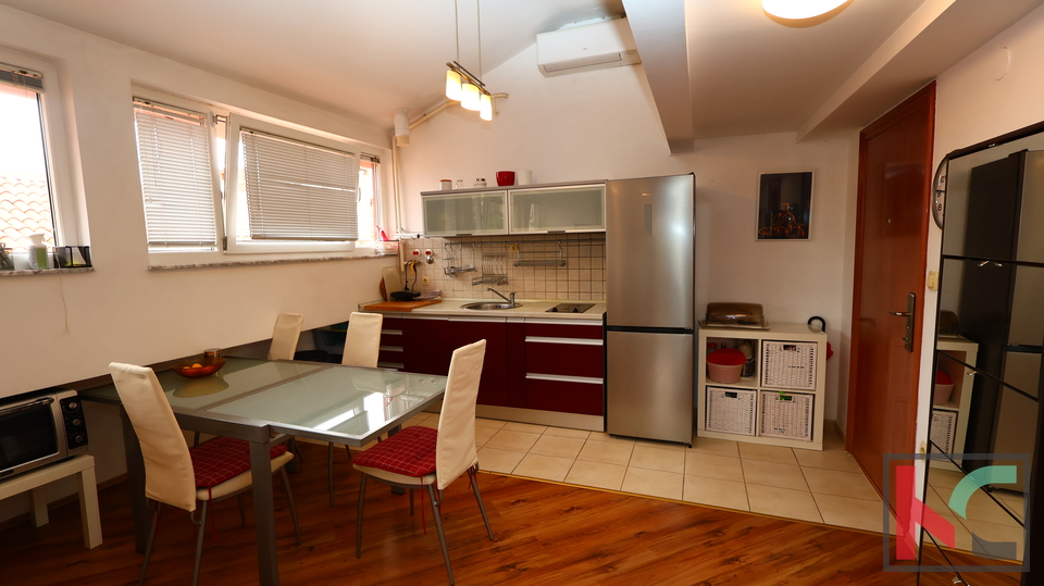 PULA&comma; CENTAR&comma; STAN 37&comma;17m2 &num;PRODAJA