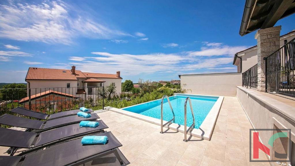 Istria, Sveti Lovreč, villa with 4 rooms and swimming pool #sale