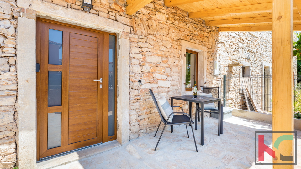Istra, Ližnjan, Šišan, renovirana kamnita hiša, #prodaja