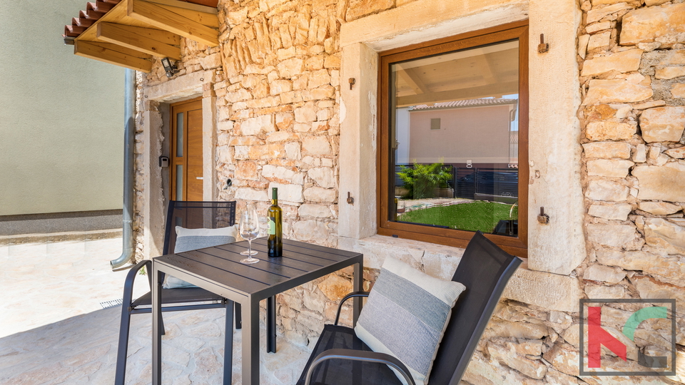 Istra, Ližnjan, Šišan, renovirana kamnita hiša, #prodaja