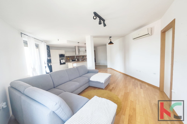 Pula, Vidikovac, luxuriöse Wohnung 122,27m2 in toller Lage, Aufzug, #Verkauf