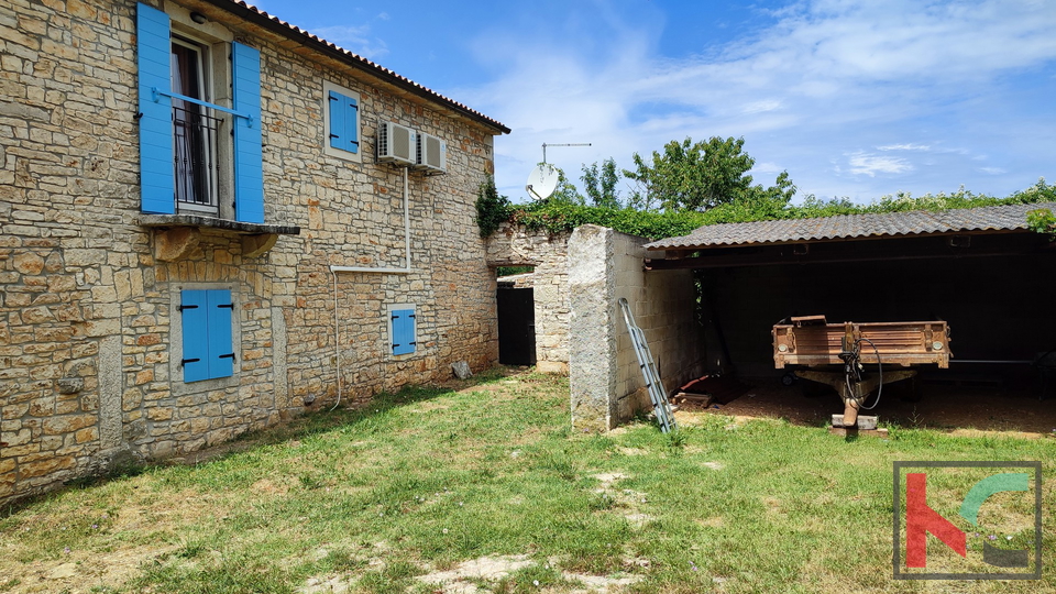 Istria, Sveti Lovreč, renovated stone house with swimming pool, house for renovation on a plot of 9235m2, #sale