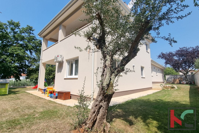 Spacious villa in a quiet location - 192.56 m2 of comfort in the suburbs of Poreč, #sale