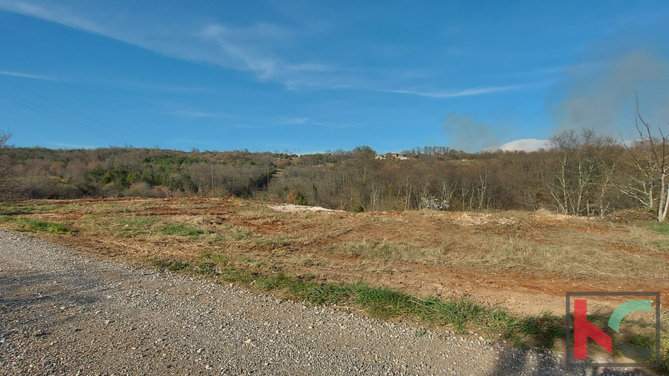 Istria, Svetvincenat, Bibici building land 1459 m2