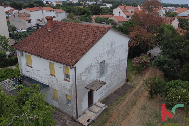 Istrien, Štinjan, Einfamilienhaus 200m2 auf 1114m2 Garten, #Verkauf