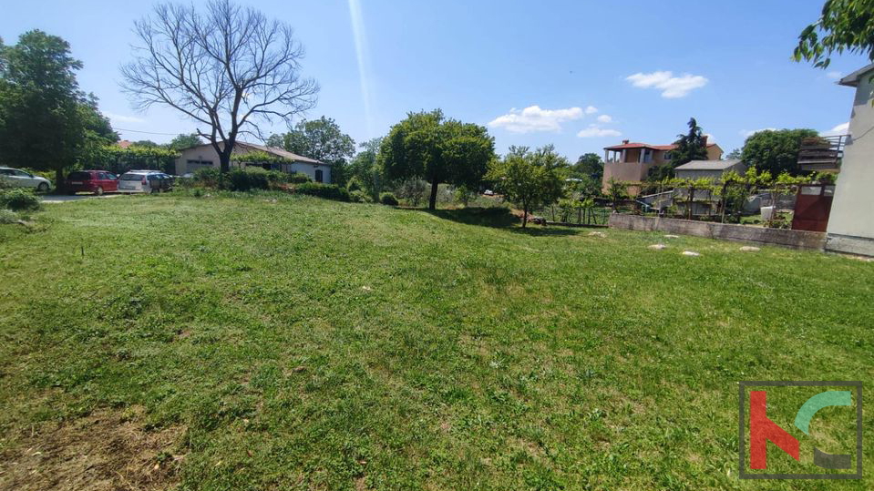 Svetvinčenat, building plot 716 m2 #sale