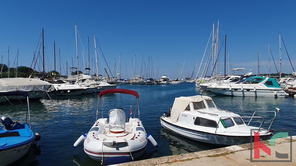 Poreč, Červar Porat, dvosoban stan s galerijom, 100 metara od mora #prodaja