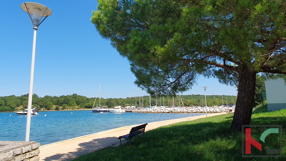 Poreč, Červar Porat, dvosoban stan s galerijom, 100 metara od mora #prodaja