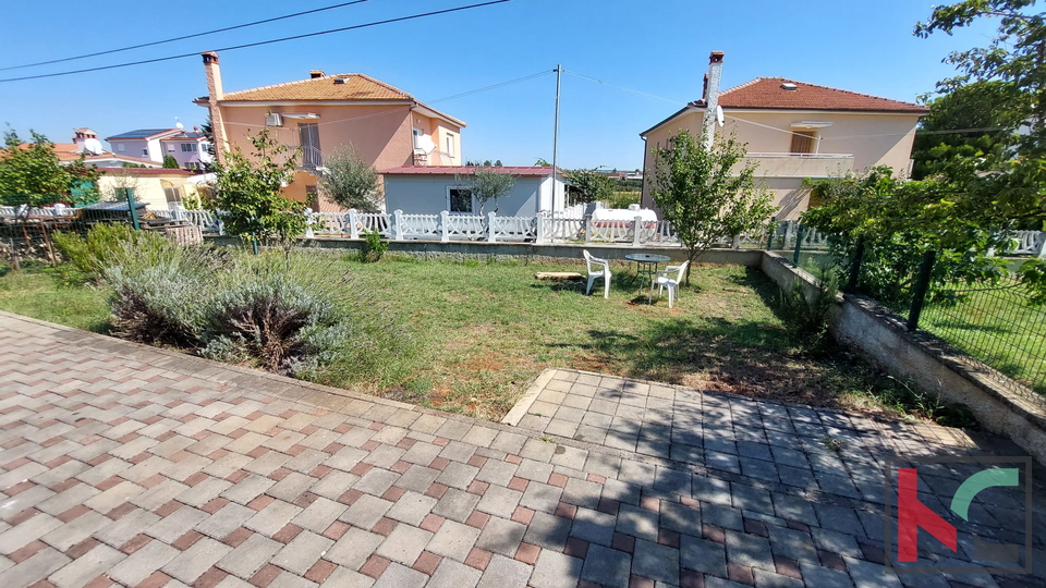 Istria, Valbandon, appartamento trilocale 67,71 m2 in posizione tranquilla, #vendita