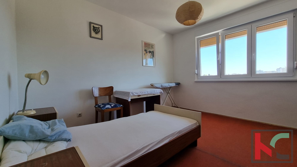 Pula, Veruda, geräumige Wohnung 72,44 m2 mit Aufzug, #Verkauf