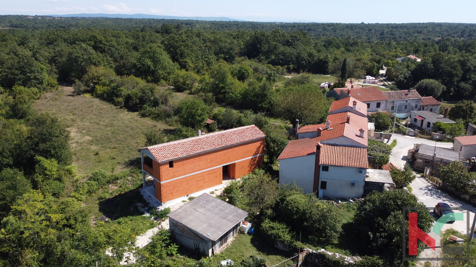 Istria - Juršići, house under construction 200m2 in a quiet location, #sale