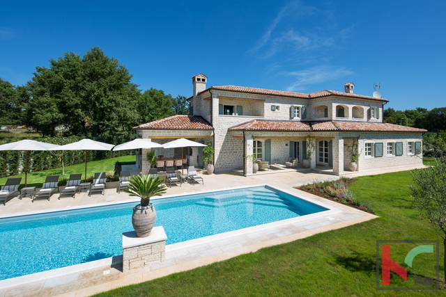 Istria, Kanfanar, Luxury villa with swimming pool and sports area