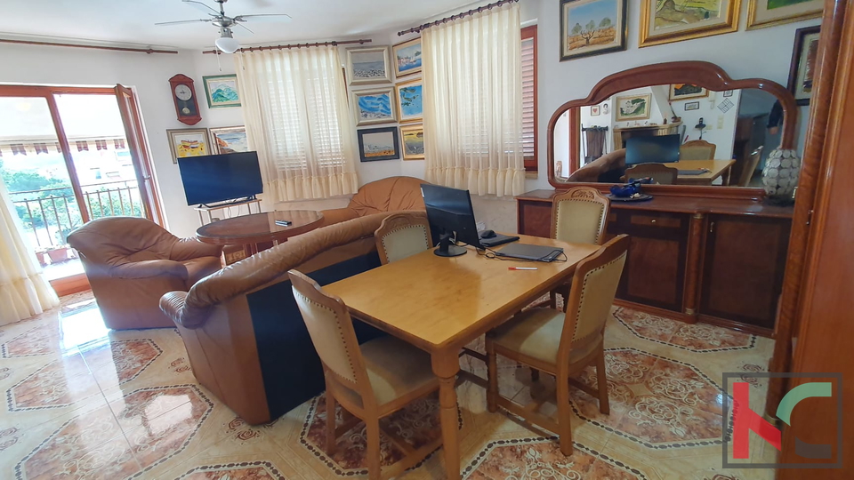 Истрия, Ровинь, квартира 2SS+DB, 68м2 с балконом #продажа