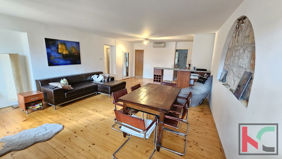 Rovinj, Altstadt, schöne Wohnung 82m2 2SS+DB #Verkauf