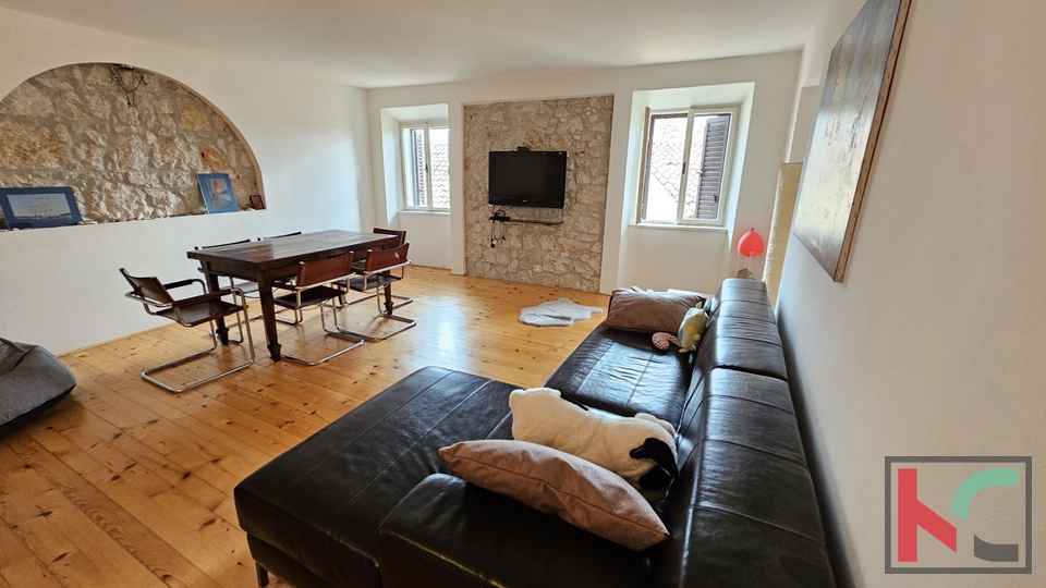 Rovinj, Altstadt, schöne Wohnung 82m2 2SS+DB #Verkauf