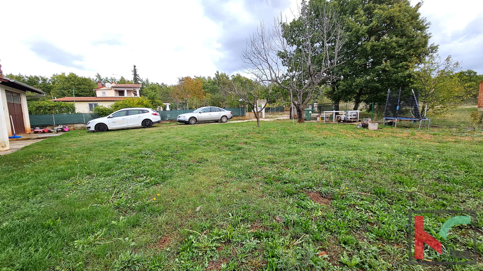 Istria, Poreč, house with a large garden 2324m2, #sale